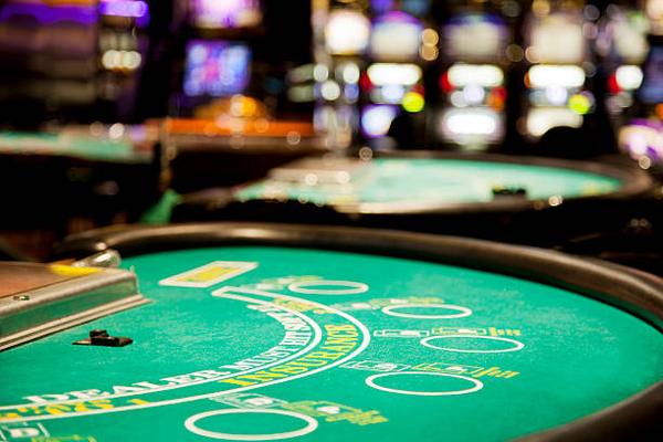 Enjoy Fast Blackjack Action through the best online casino Singapore for Casino Fans