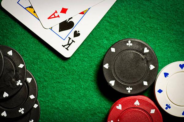 Explore 바카라사이트 추천 for Digital Casino Themes and Features