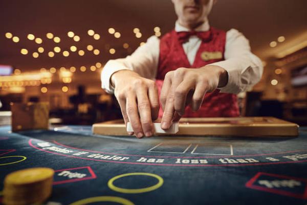 Comparing Player Interfaces on a trusted online casino Singapore